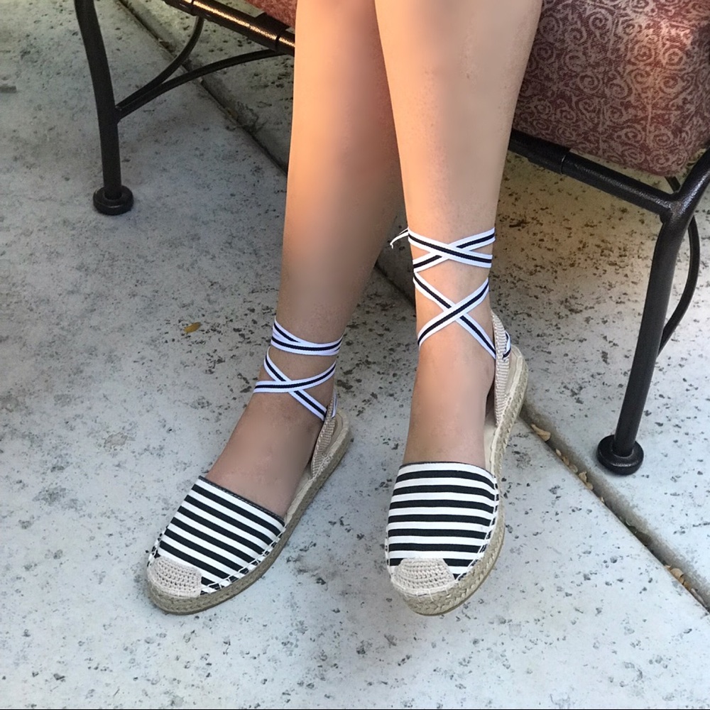 CLEARANCE-FIRM‼️Beach Babe Lace up Espadrilles - Picture 3 of 8